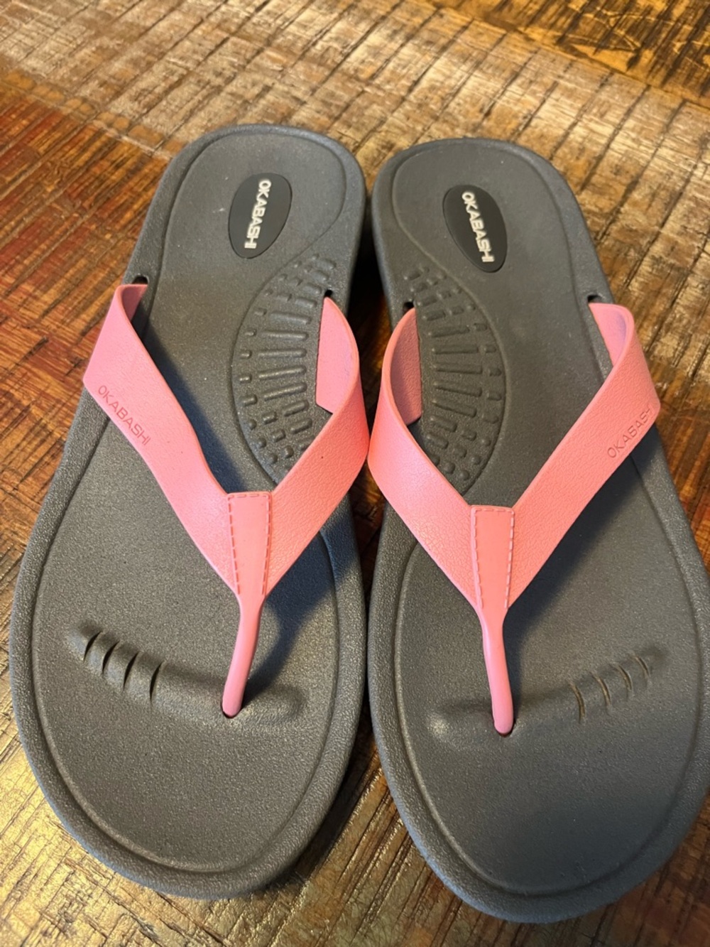 Okabashi Slate Pink Salt Breeze women’s Pink Strap with grey Footbed Sandals